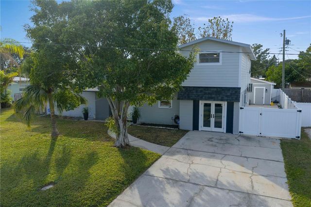 6660 17TH STREET N, St Petersburg, FL 33702