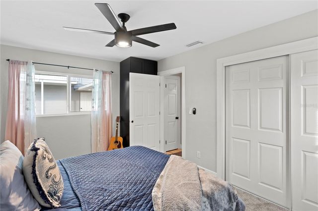 6660 17TH STREET N, St Petersburg, FL 33702