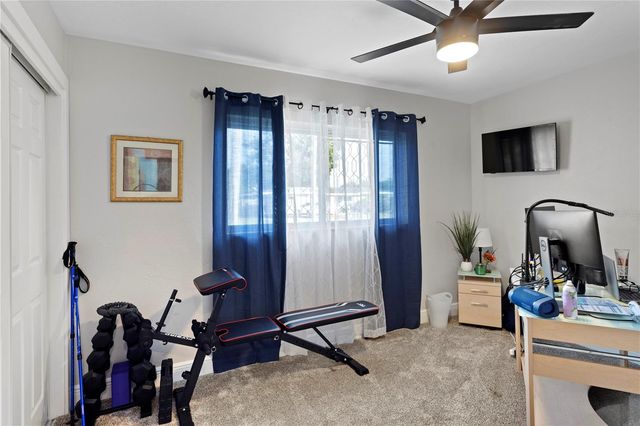 6660 17TH STREET N, St Petersburg, FL 33702