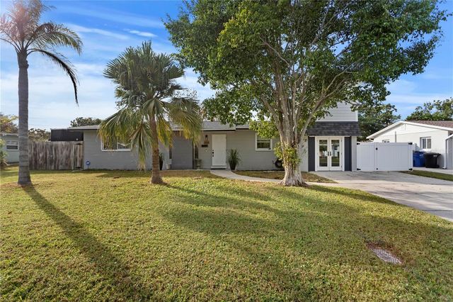 6660 17TH STREET N, St Petersburg, FL 33702