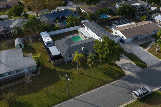 6660 17TH STREET N, St Petersburg, FL 33702