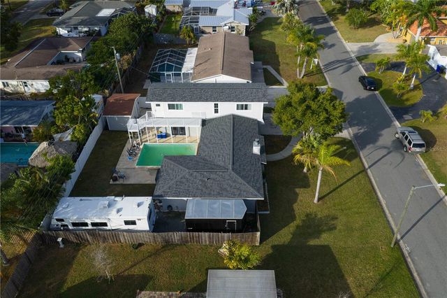 6660 17TH STREET N, St Petersburg, FL 33702