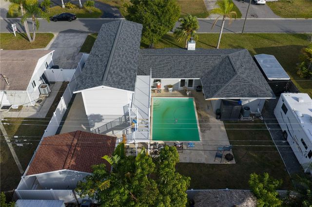 6660 17TH STREET N, St Petersburg, FL 33702