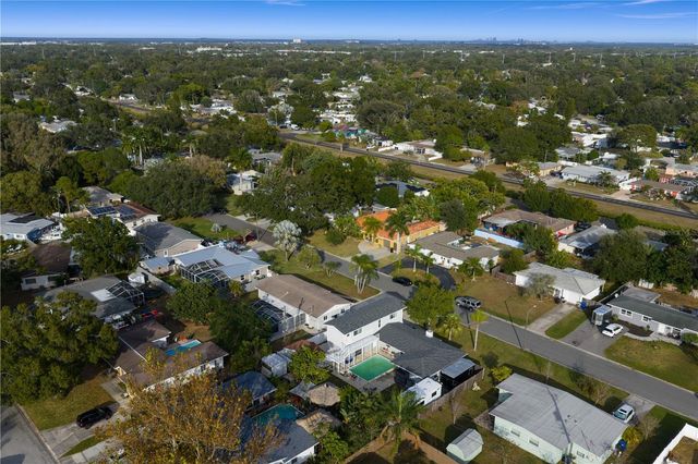 6660 17TH STREET N, St Petersburg, FL 33702