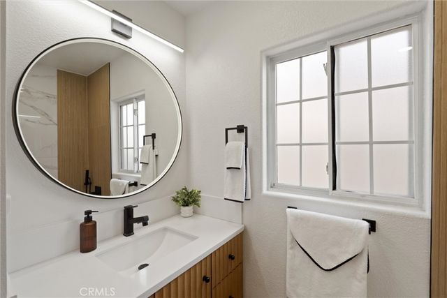 1675 W Mells, Anaheim, CA 92802