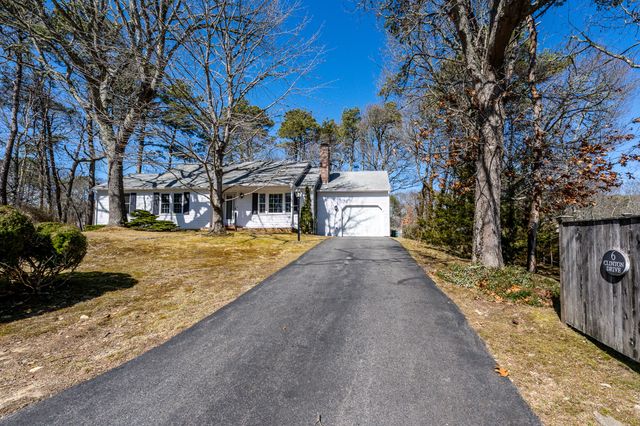 6 Clinton Drive, Yarmouth Port, MA 02675