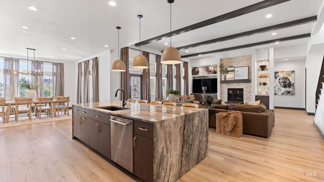 5043 W Oakford, Meridian, ID 83646