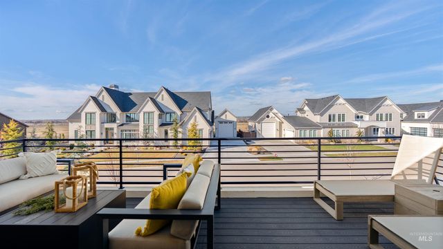 5043 W Oakford, Meridian, ID 83646