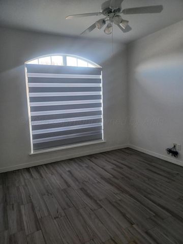 5728 MARY DELL Drive, Amarillo, TX 79109