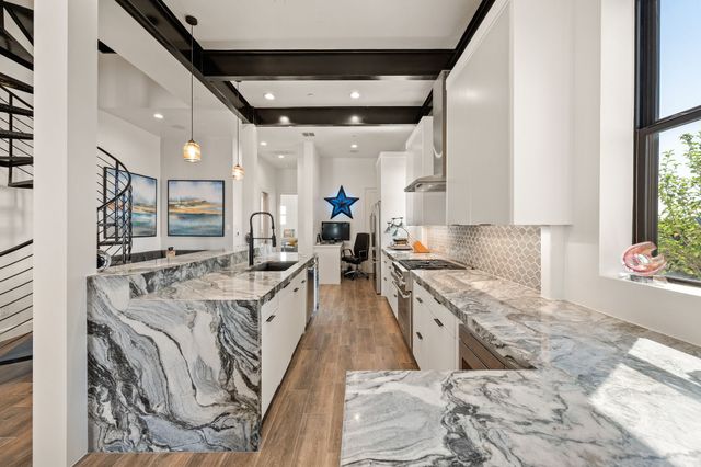 2800 Lakeside Parkway 301, Flower Mound, TX 75022