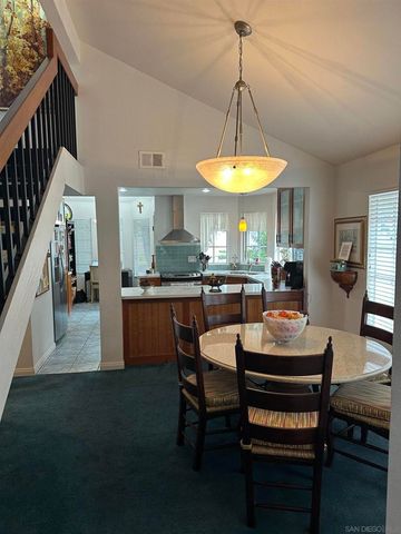 568 Rockport Ct, Encinitas, CA 92024