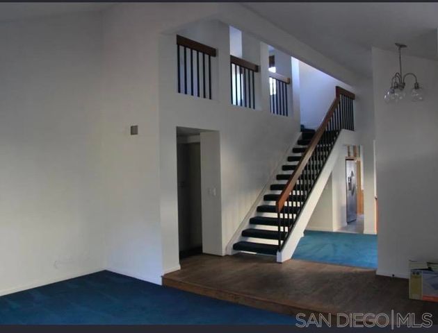 568 Rockport Ct, Encinitas, CA 92024