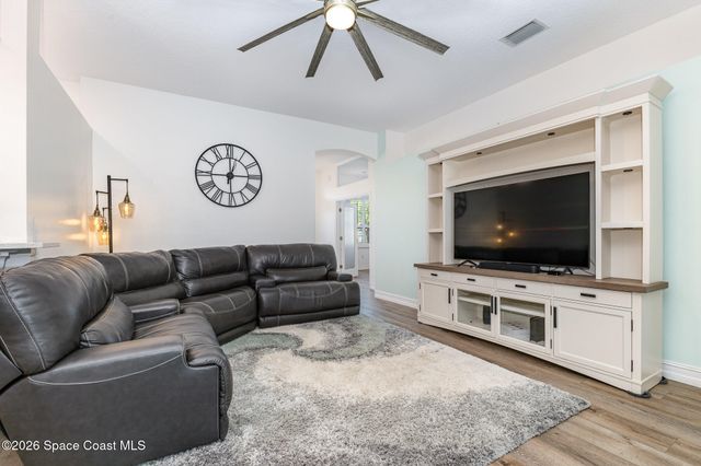 3616 Kennesaw Place, Melbourne, FL 32934