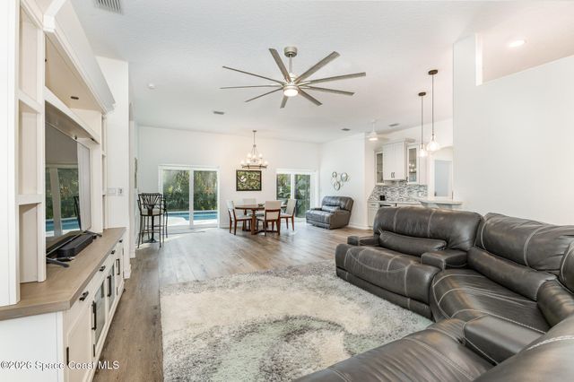 3616 Kennesaw Place, Melbourne, FL 32934