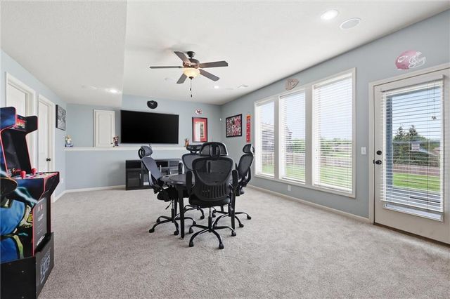 1217 Hampton Drive, Raymore, MO 64083