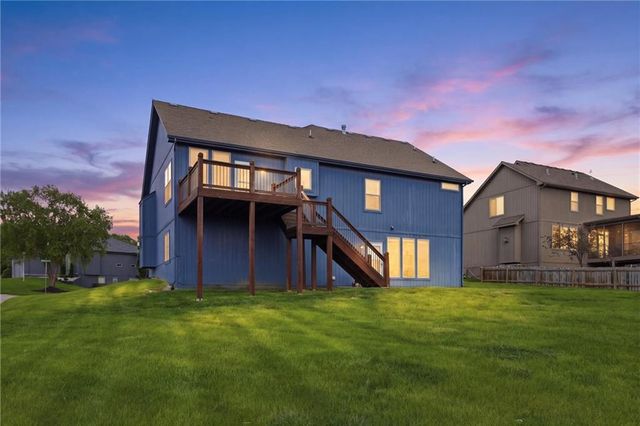 1217 Hampton Drive, Raymore, MO 64083