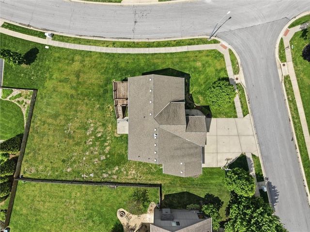 1217 Hampton Drive, Raymore, MO 64083