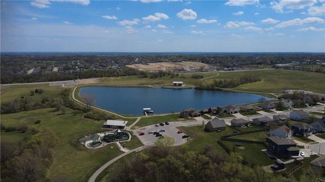 1217 Hampton Drive, Raymore, MO 64083