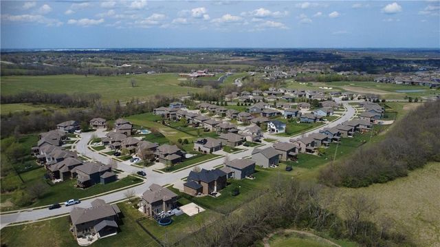 1217 Hampton Drive, Raymore, MO 64083