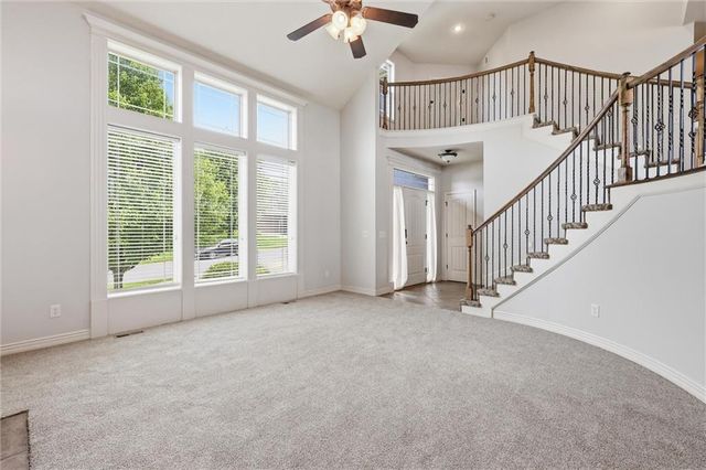 1217 Hampton Drive, Raymore, MO 64083