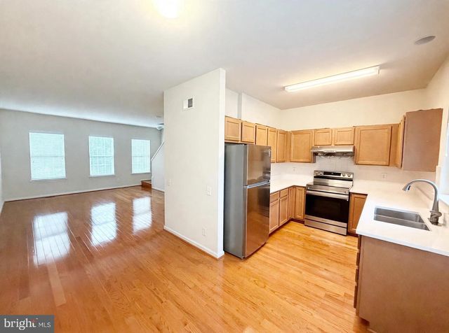 43524 WHEADON TER, Chantilly, VA 20152