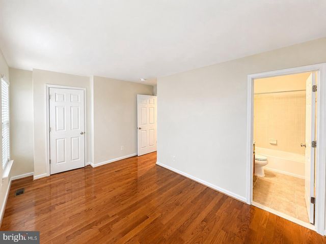 43524 WHEADON TER, Chantilly, VA 20152
