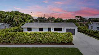 816 Juniper Drive, North Palm Beach, FL 33408