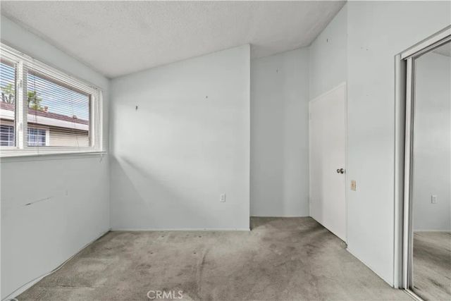 19148 Avenue Of The Oaks, Newhall, CA 91321