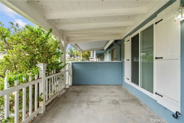 19148 Avenue Of The Oaks, Newhall, CA 91321