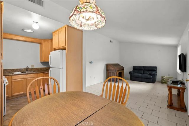 19148 Avenue Of The Oaks, Newhall, CA 91321