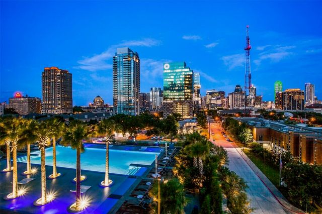 3130 N Harwood Street 1606, Dallas, TX 75201