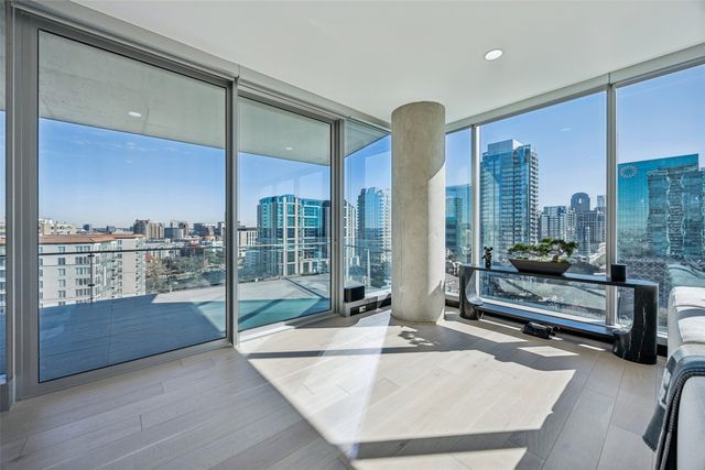 3130 N Harwood Street 1606, Dallas, TX 75201