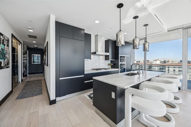 3130 N Harwood Street 1606, Dallas, TX 75201