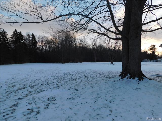 2050 E Frances Road, Genesee Charter Township, MI 48420