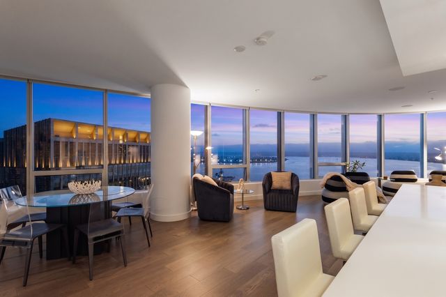 888 W E Street 2602, San Diego, CA 92101