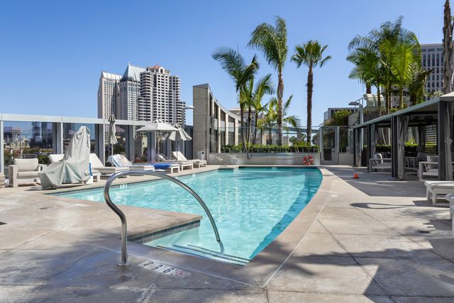 888 W E Street 2602, San Diego, CA 92101