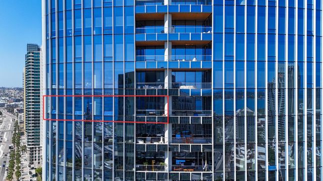 888 W E Street 2602, San Diego, CA 92101