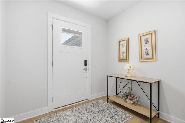 119 Baylor Drive, Gray Court, SC 29645