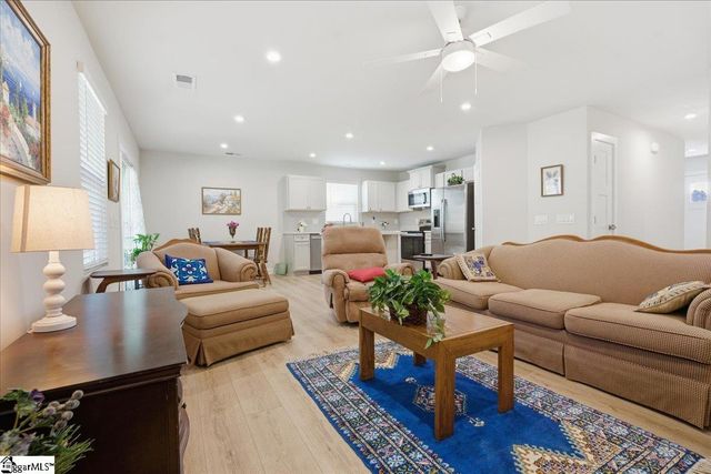 119 Baylor Drive, Gray Court, SC 29645