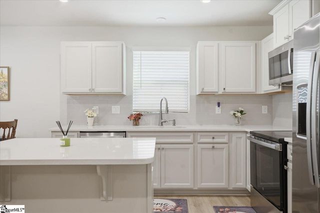 119 Baylor Drive, Gray Court, SC 29645