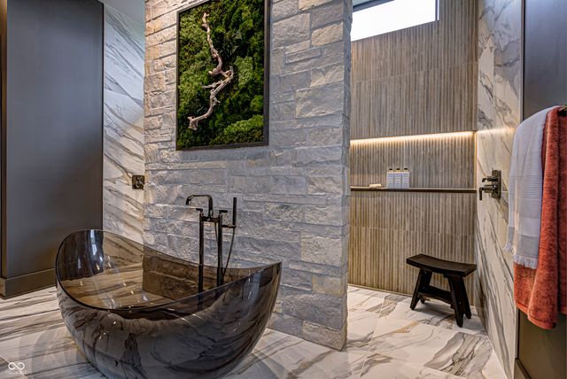 9760 Windy Hills Drive, Zionsville, IN 46077