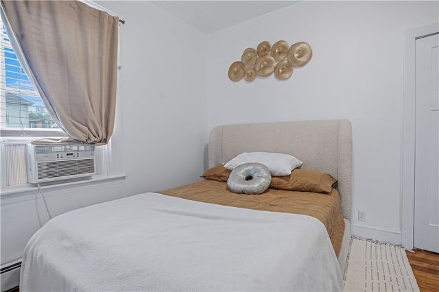 33 Prudence Street, Providence, RI 02909