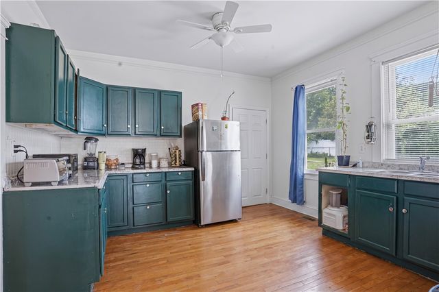 33 Prudence Street, Providence, RI 02909