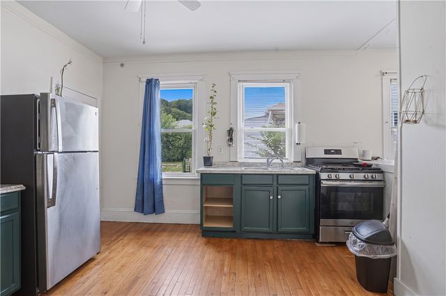 33 Prudence Street, Providence, RI 02909