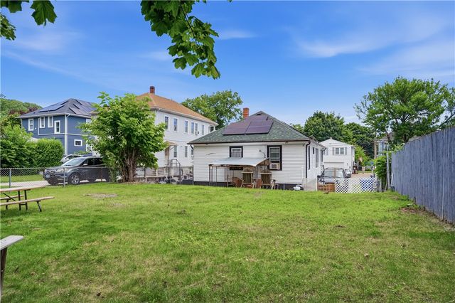33 Prudence Street, Providence, RI 02909