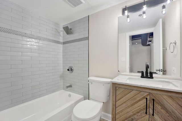 411 W ONTARIO Street 426, Chicago, IL 60654