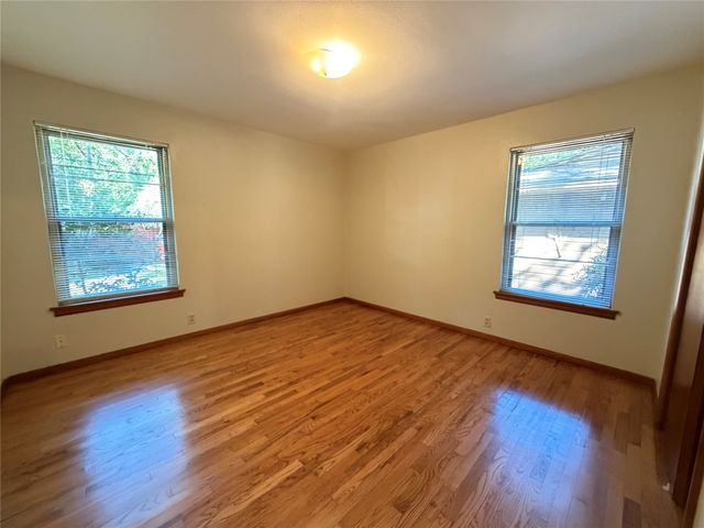 1519 Tulip Drive, Arlington, TX 76013
