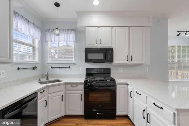 12028 TANGO LN, Woodbridge, VA 22193