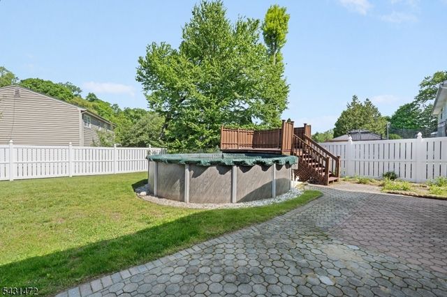 110 Bell Ave, Hopatcong Boro, NJ 07843
