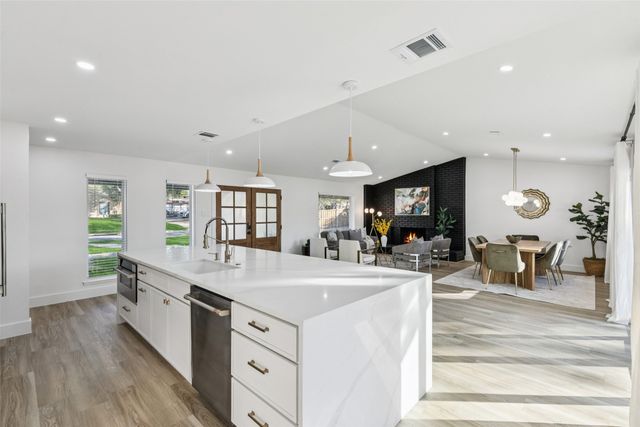 12303 Cedar Bend Drive, Dallas, TX 75244